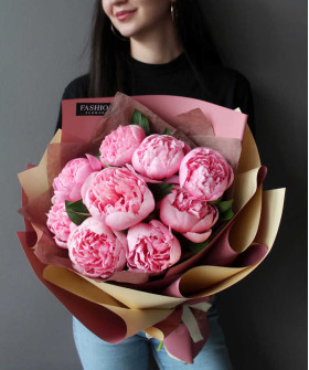 9 розовых пионов Этчед Салмон №4672