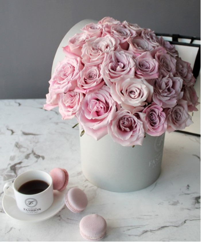 Моно из роз Файт в коробке №2924