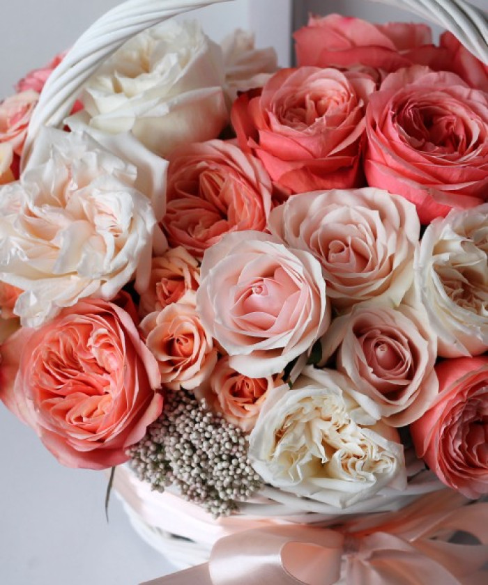 Корзина с цветами 