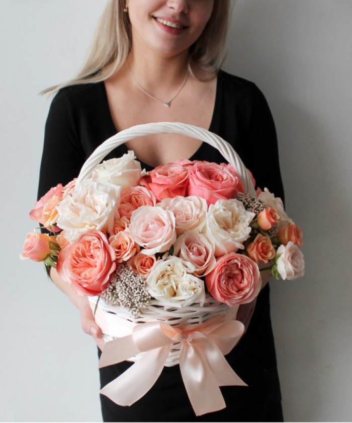 Корзина с цветами 