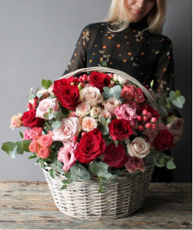 Корзина с цветами "Одри" №50202