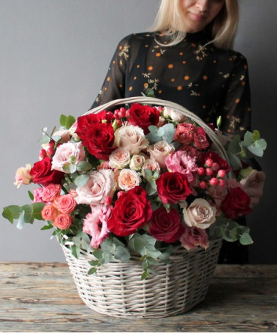 Корзина с цветами "Одри" №50202