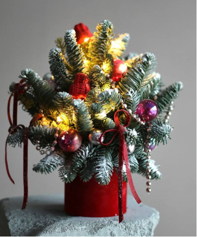 "Волшебный вечер" светящаяся, хвойная композиция№0346