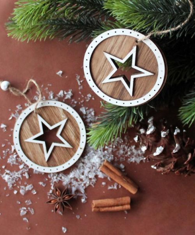 Елочное украшение "Диск со звездой", дерево, 8 см