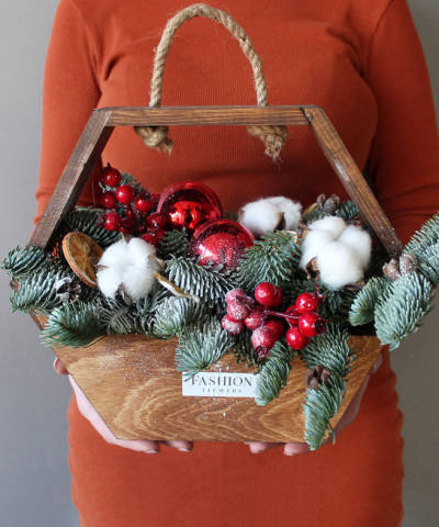  Рождественская композиция "Соты"