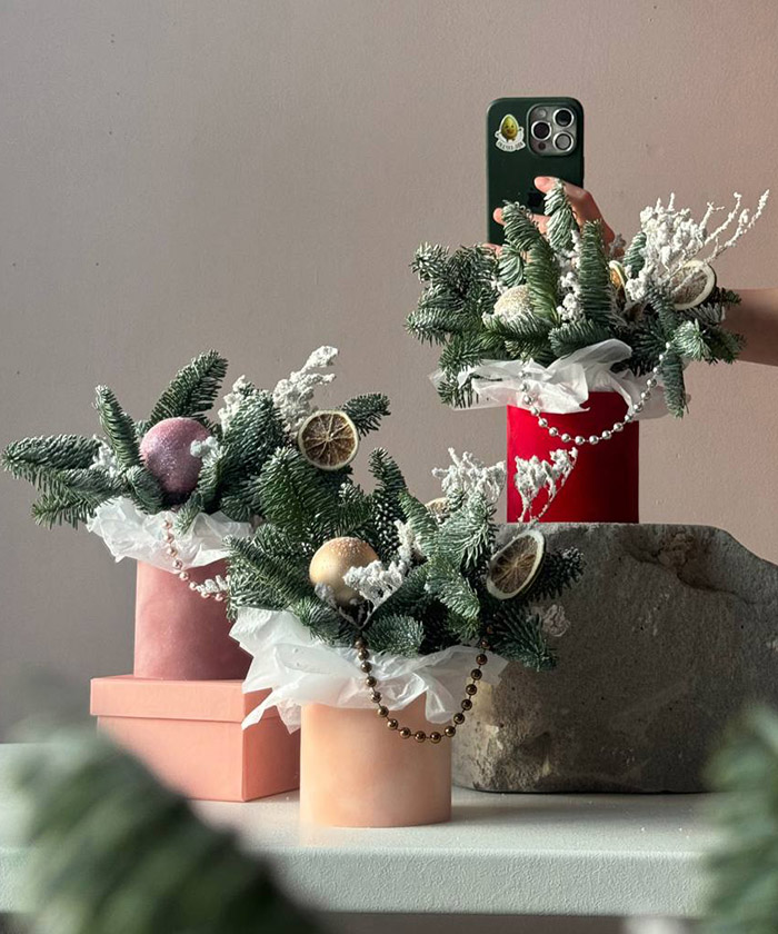 Бархатная поздравительная 