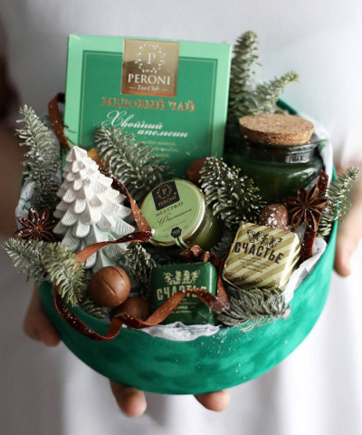 «Изумрудный декабрь» новогодний подарочный набор №9689