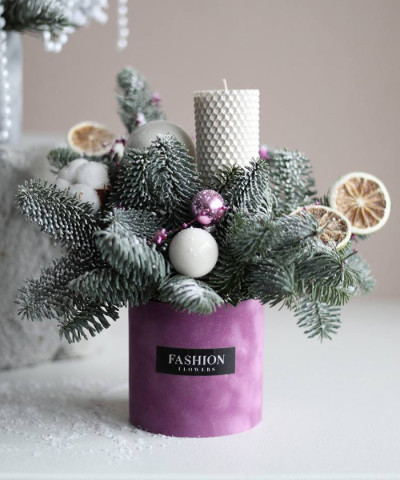 "Лиловое чудо" композиция со свечой №2332