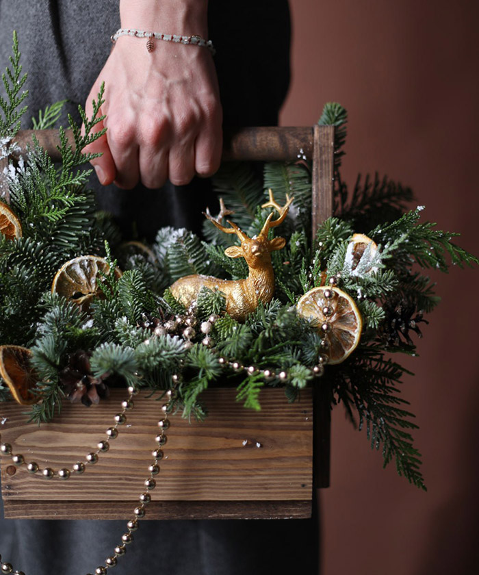 «Тёплый декабрь» новогодняя композиция с норвежской хвоёй №2116
