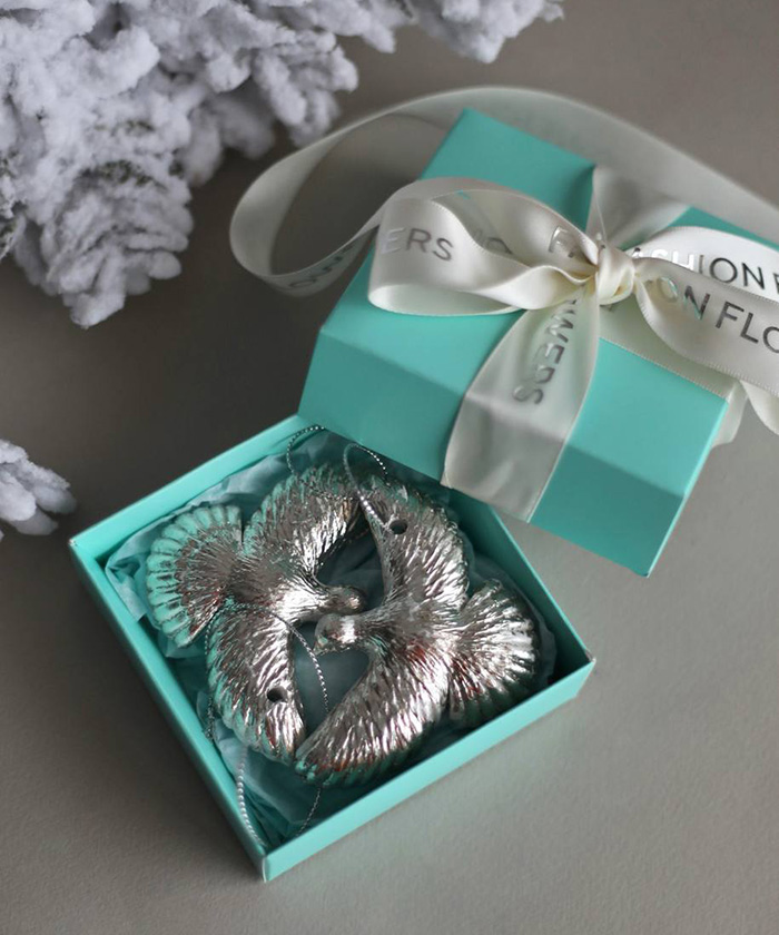 Горлицы (голубки) пара, украшение