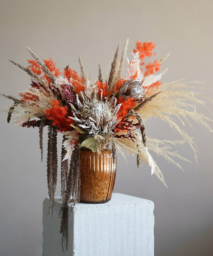 Сухоцветы в вазе 