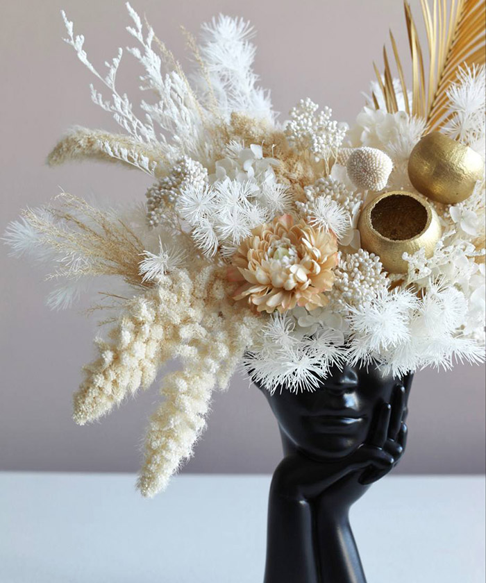 Сухоцветы в вазе 