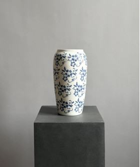 Ваза Blue flowers, 28 см