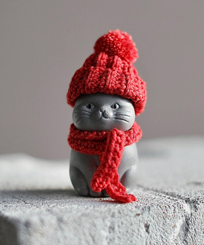 "Новогодний Котик в шапочке", сувенир 8 см