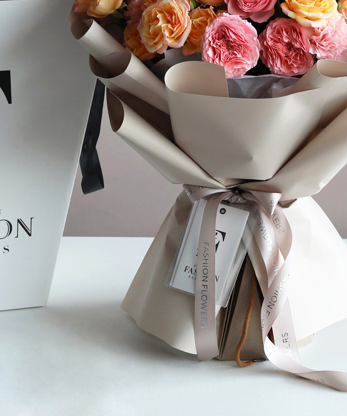 Фирменный комплект к букету Fashion Flowers